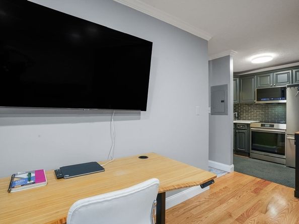 9 Appleton Street 208, Boston MA 02118