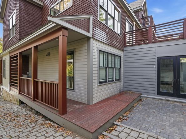 24 Sigourney St 2, Boston MA 02130