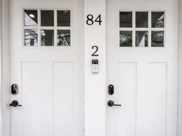 84 Flint St 1, Somerville MA 02145