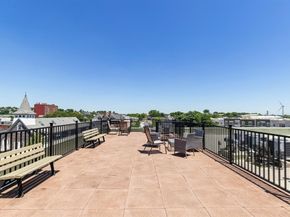 60 Dudley St 322, Chelsea MA 02150
