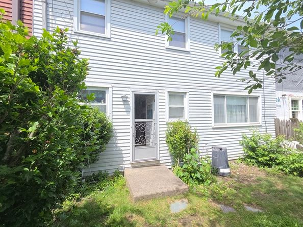445 E 5th St, Boston MA 02127