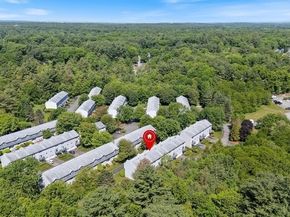62 Villa Roma Dr 62, Tewksbury MA 01876