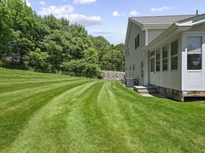 4 Apple Seed Drive 4, Shrewsbury MA 01545