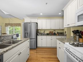 4 Apple Seed Drive 4, Shrewsbury MA 01545
