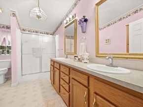 5604 Oak Point Drive, Middleboro MA 02346