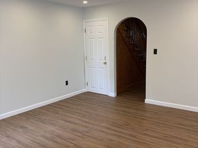 52 Harrison St, Worcester MA 01604