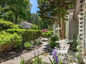 20 Woodholm Rd, Manchester MA 01944