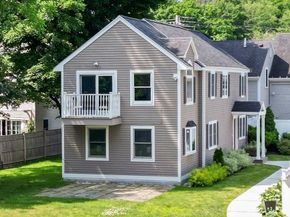 3 Summer St 2, Topsfield MA 01983