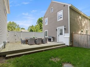 3 Summer St 2, Topsfield MA 01983