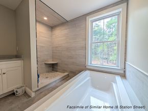 4 Station St, Kingston MA 02364