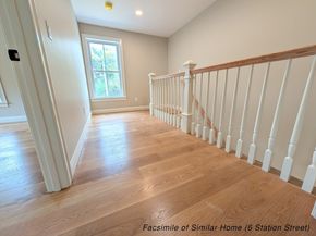 4 Station St, Kingston MA 02364
