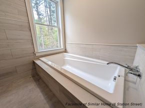 4 Station St, Kingston MA 02364