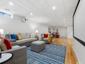 876 Central Ave, Needham MA 02492