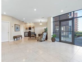 1 Seal Harbor Rd 815, Winthrop MA 02152