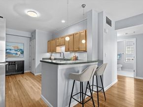 190 F St 6, Boston MA 02127