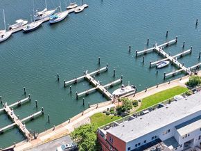 45 Main St 37, Wareham MA 02571