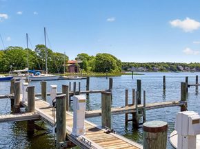 45 Main St 37, Wareham MA 02571