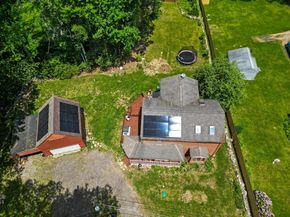 4 Birch Ln, Leicester MA 01524