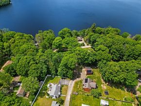 4 Birch Ln, Leicester MA 01524