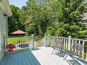 12 Middle St, Lexington MA 02421