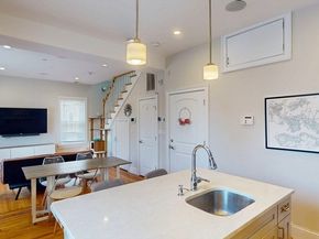 47 Harvest St 3, Boston MA 02125