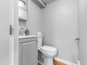 23 Portland Rd, Braintree MA 02184