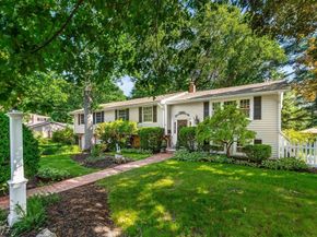 12 Catherine Dr, Peabody MA 01960