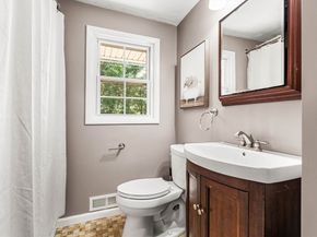 12 Catherine Dr, Peabody MA 01960