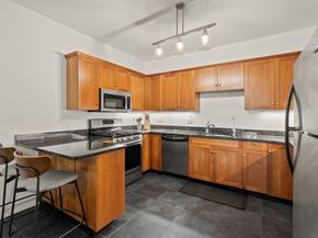 281 Chestnut Ave 1, Boston MA 02130