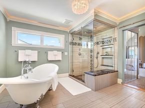 79 Baxter St, Melrose MA 02176