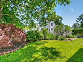 79 Baxter St, Melrose MA 02176