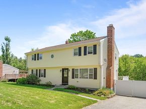 15 Old Farm Rd, Spencer MA 01562