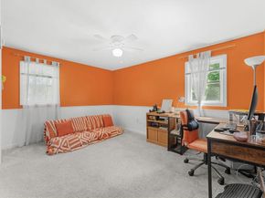 15 Old Farm Rd, Spencer MA 01562