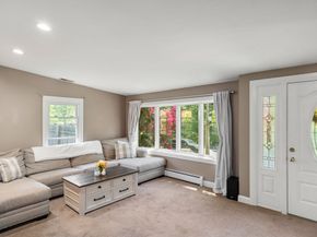 9 Abbot St, Westford MA 01886