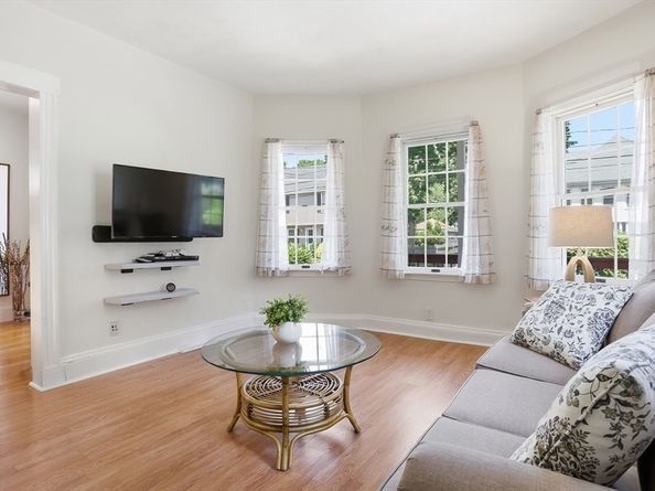 47 Bingham Ave, Dedham MA 02026