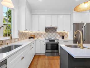 93 Hathaway Circle, Arlington MA 02476