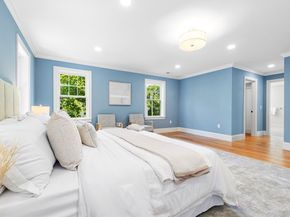 93 Hathaway Circle, Arlington MA 02476