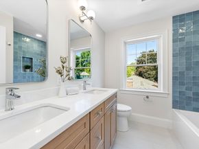 93 Hathaway Circle, Arlington MA 02476