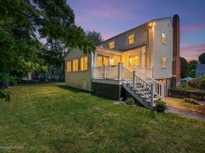 21 Bartlett Ave, Lexington MA 02420