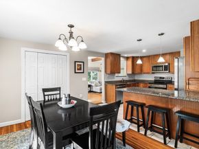 21 Bartlett Ave, Lexington MA 02420