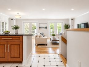 11 Church St 111, Salem MA 01970