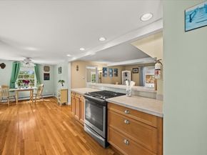 39 Everett St, Marshfield MA 02050