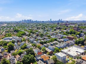 41 Meacham St 2, Somerville MA 02145