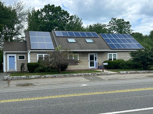 169 Park Ave W, Weymouth MA 02190