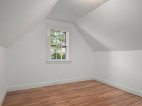 25 Chestnut Hill Rd, Newton MA 02467