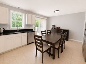 16 Parker St 16, Quincy MA 02169