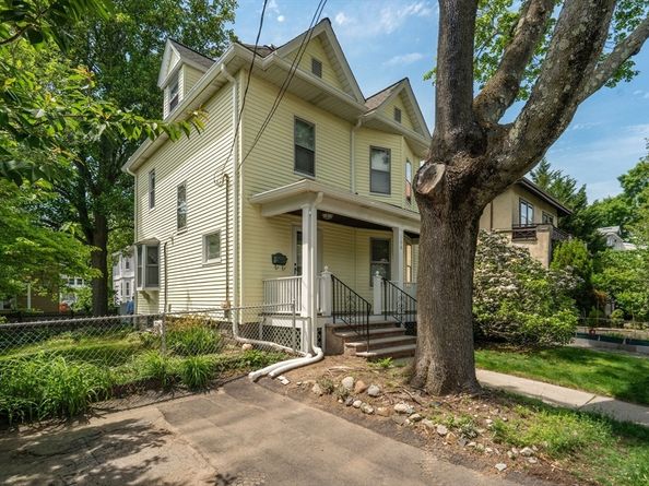 108 Langdon Ave, Watertown MA 02472