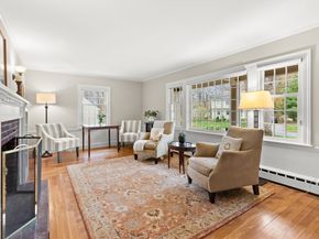 27 Colrain Rd, Topsfield MA 01983