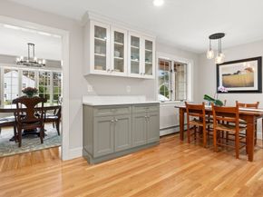 27 Colrain Rd, Topsfield MA 01983
