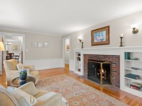 27 Colrain Rd, Topsfield MA 01983